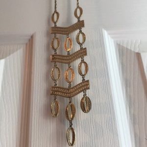 Gold Stella & Dot necklace